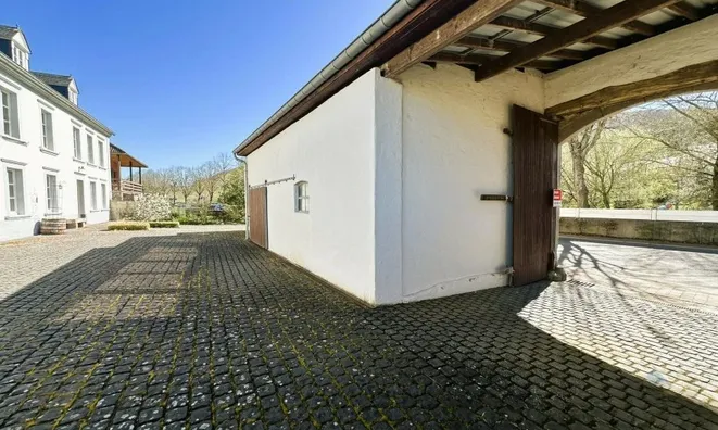 Недвижимость House 7 bedrooms for sale in Ingeldorf: 1