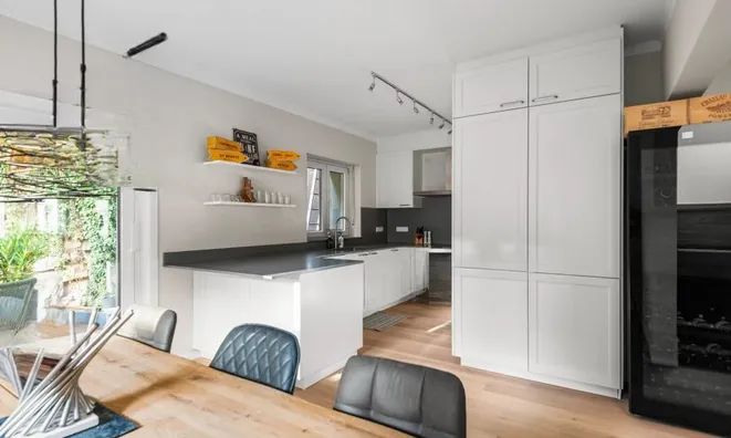 Недвижимость Detached house 4 bedrooms for sale in Luxembourg-Neudorf: 1
