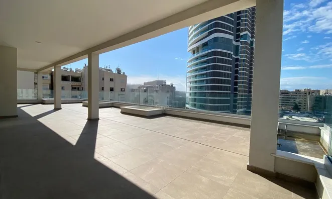 Недвижимость 4 Bedroom Apartment For sale in Neaolis, Limassol: 5