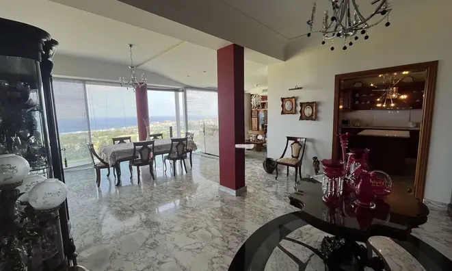 Недвижимость Madliena Heights Retreat: 2