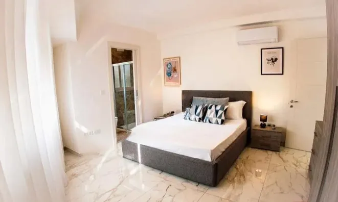 Недвижимость St. Julian's View Apartment: 2