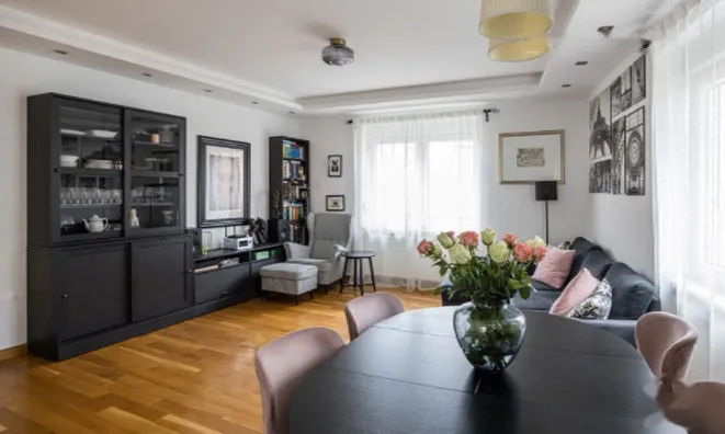 Недвижимость Квартира в центре с паркингом: 4