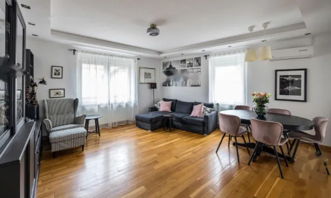 Недвижимость Квартира в центре с паркингом: 8