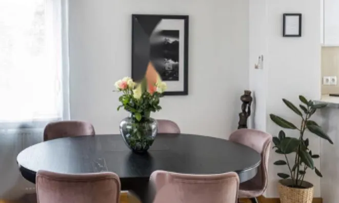 Недвижимость Квартира в центре с паркингом: 11