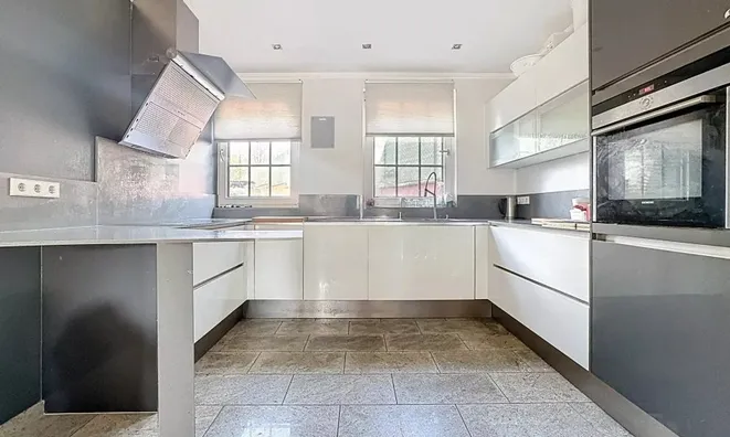 Недвижимость House 4 bedrooms for sale in Rodange: 2