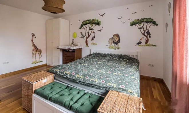 Недвижимость Квартира в центре с паркингом: 20