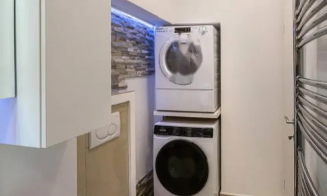 Недвижимость Квартира в центре с паркингом: 23