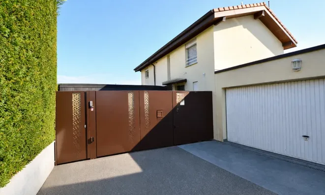 Недвижимость Single house 6 rooms: 3