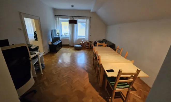 Недвижимость Квартира 1.5-комнатная Подутик: 5