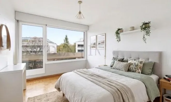 Недвижимость Apartment 7 rooms: 4