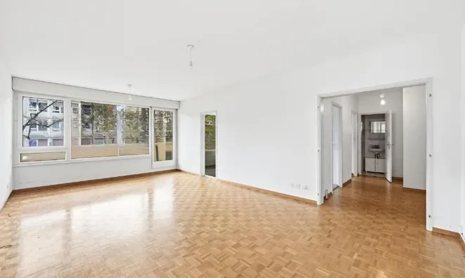 Недвижимость Apartment 7 rooms: 7