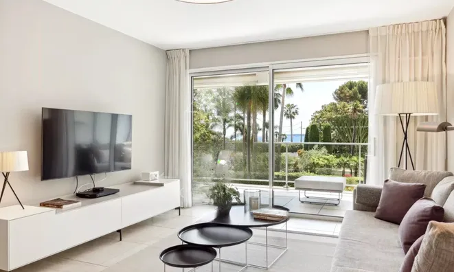 Недвижимость Villa Pointe Croisette: 3