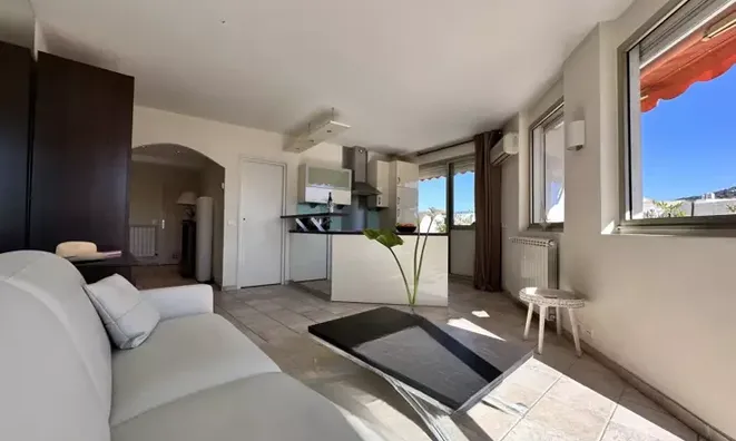 Недвижимость Villa Pointe Croisette: 10