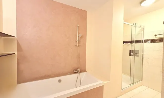 Недвижимость Villa Petit Juas: 10