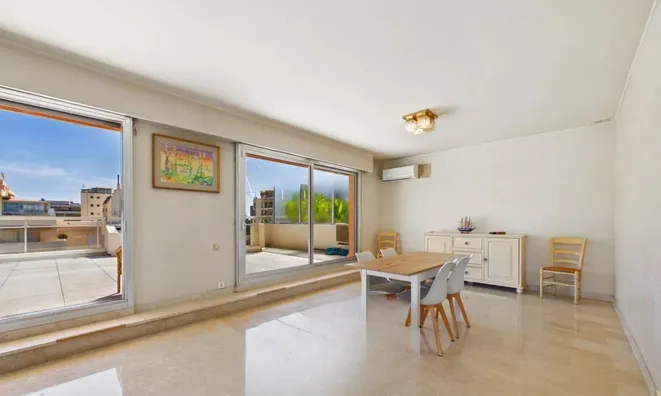 Недвижимость Villa Pointe Croisette: 10