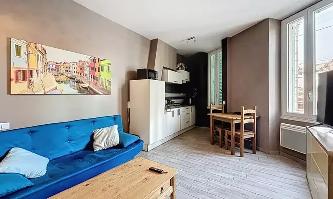 Недвижимость Villa Petit Juas: 1