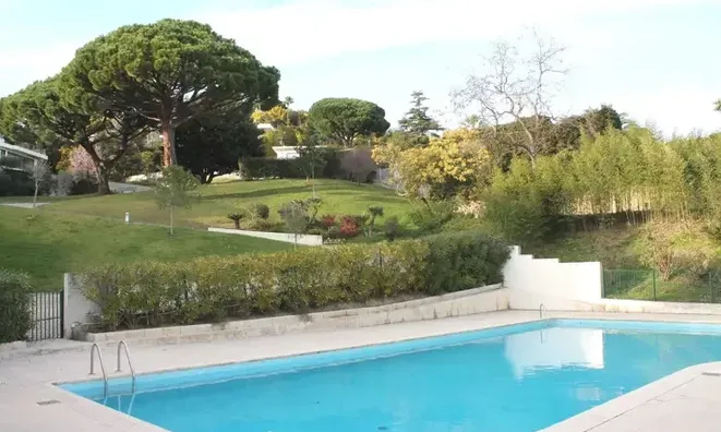 Недвижимость Villa Croix des Gardes: 10