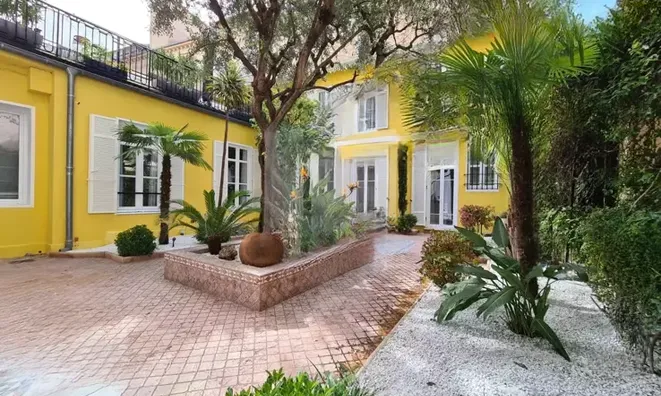 Недвижимость Property Cannes: 4