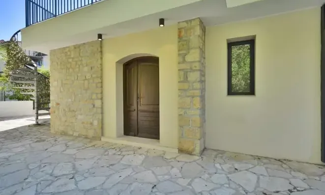 Недвижимость Villa Croix des Gardes: 10
