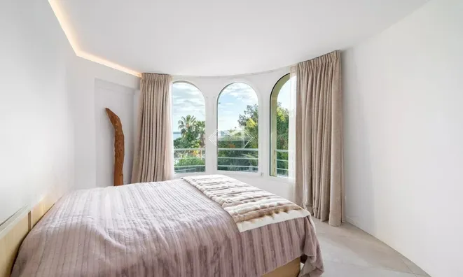 Недвижимость Villa Croix des Gardes: 12
