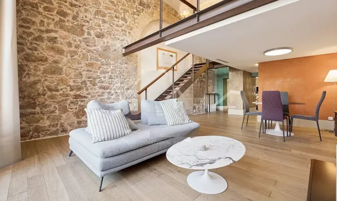 Недвижимость Villa Petit Juas: 11