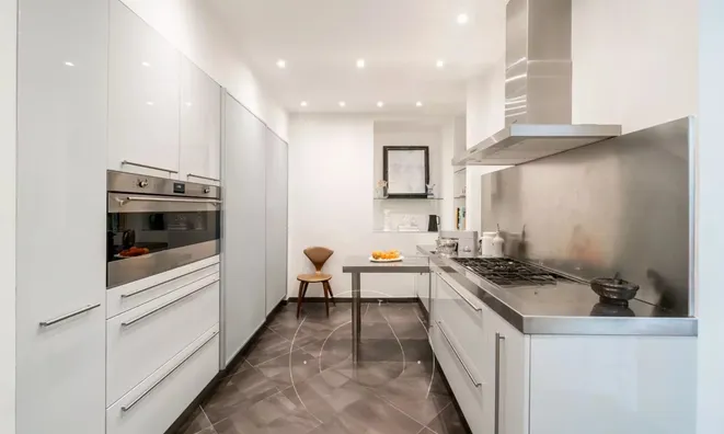 Недвижимость Villa Petit Juas: 8