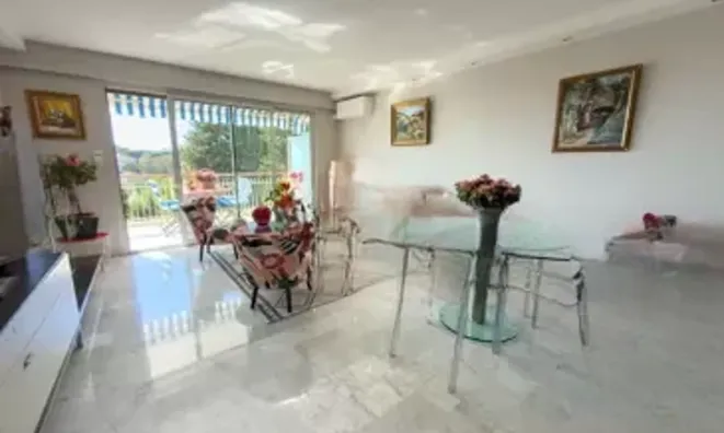 Недвижимость Villa Petit Juas: 11