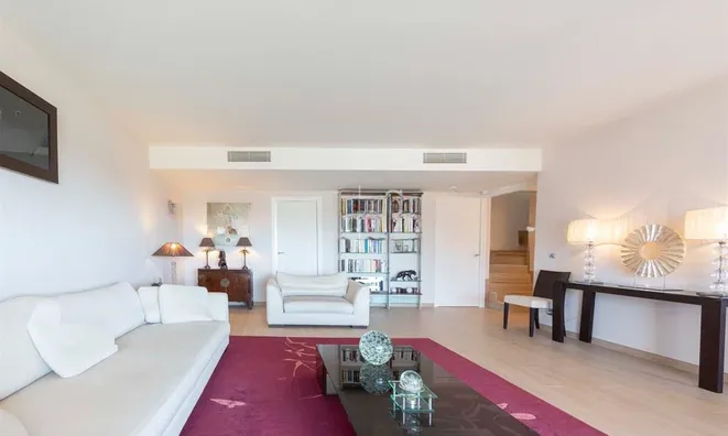 Недвижимость Villa Pointe Croisette: 9