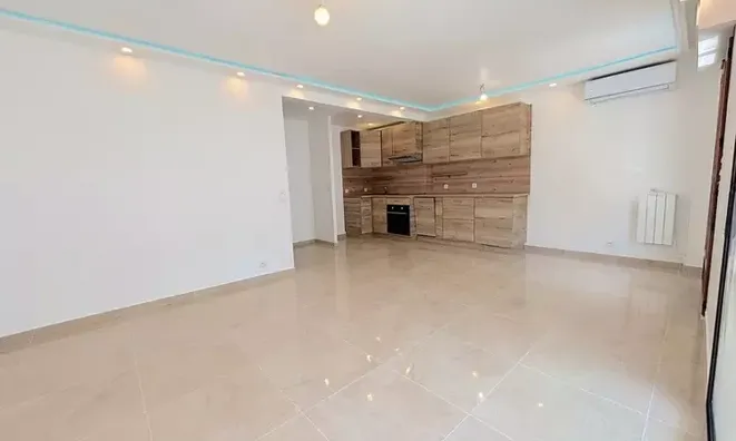 Недвижимость Villa La Bocca: 4