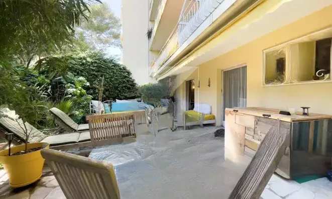 Недвижимость Villa Croix des Gardes: 4