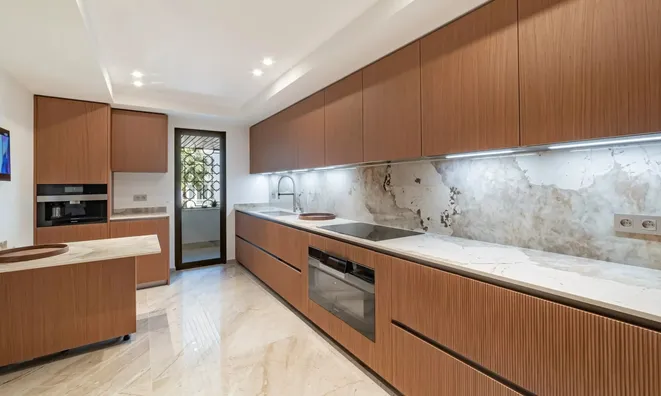 Недвижимость Villa Cannes République: 10