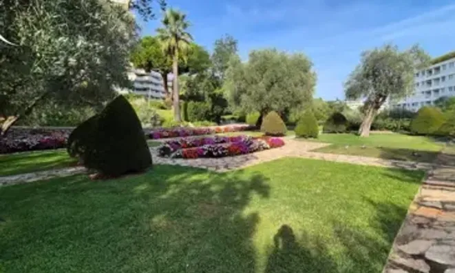 Недвижимость Villa Croix des Gardes: 9