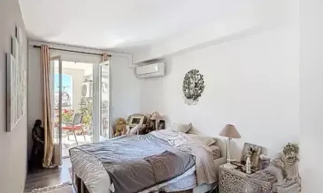 Недвижимость Villa Petit Juas: 8