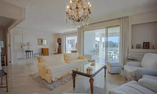 Недвижимость Villa Croix des Gardes: 7