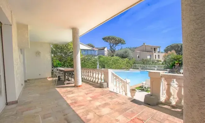Недвижимость Villa Croix des Gardes: 16