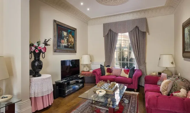 Недвижимость Walton Place, Knightsbridge: 2