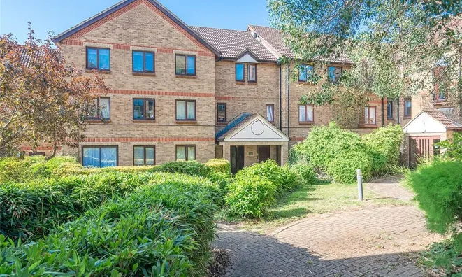 Недвижимость Deanery Close: 3