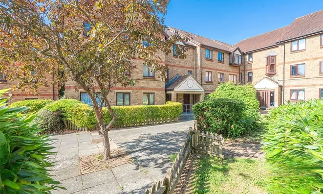 Недвижимость Deanery Close: 11