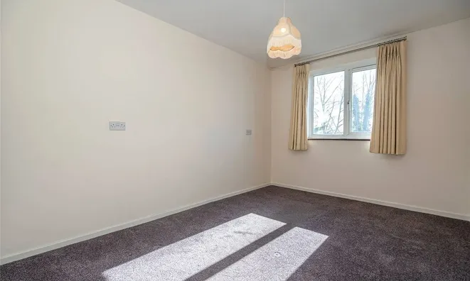 Недвижимость Deanery Close: 16