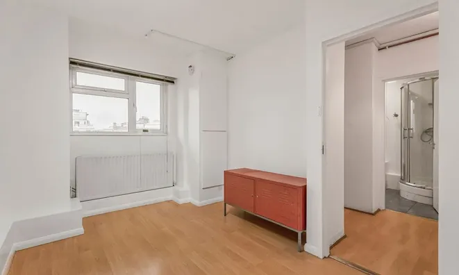 Недвижимость Pleydell Estate, Lever Street: 1