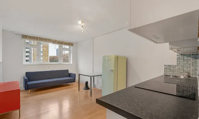 Недвижимость Pleydell Estate, Lever Street: 15