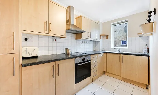Недвижимость 168 Clapham High Street: 1