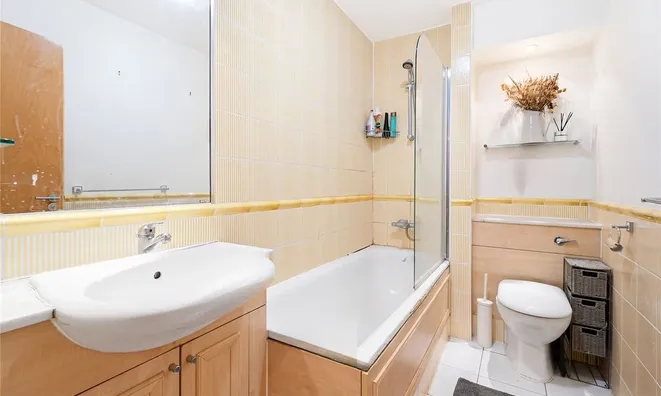 Недвижимость 168 Clapham High Street: 2