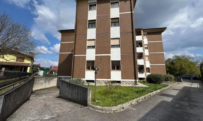 Недвижимость Трехкомнатная квартира, Центральный район, Гориция: 2