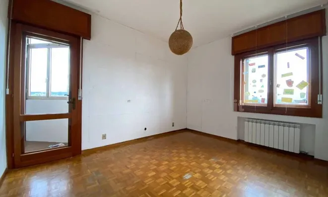 Недвижимость Трехкомнатная квартира, Центральный район, Гориция: 8