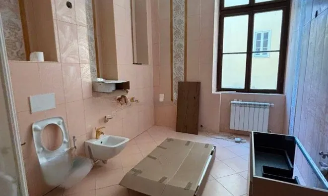 Недвижимость Квартира на ул. Карло Фаветти: 19