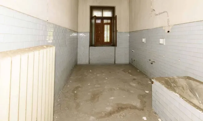 Недвижимость Квартира на улице Семинария: 18