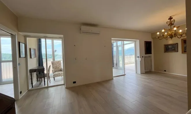 Недвижимость Четырехкомнатная на Корсо Италия: 6