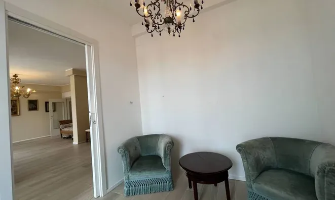 Недвижимость Четырехкомнатная на Корсо Италия: 14