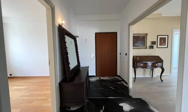 Недвижимость Четырехкомнатная на Корсо Италия: 22